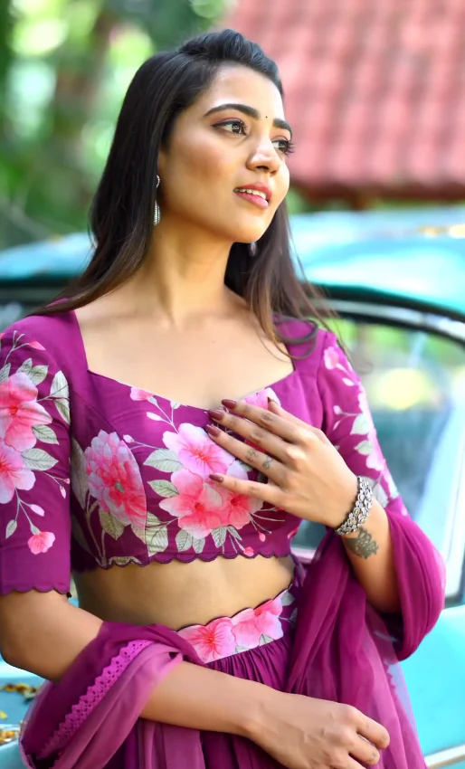 The Beauty Of Blossoms In This Floral Wonder Lehenga Choli - Image 4